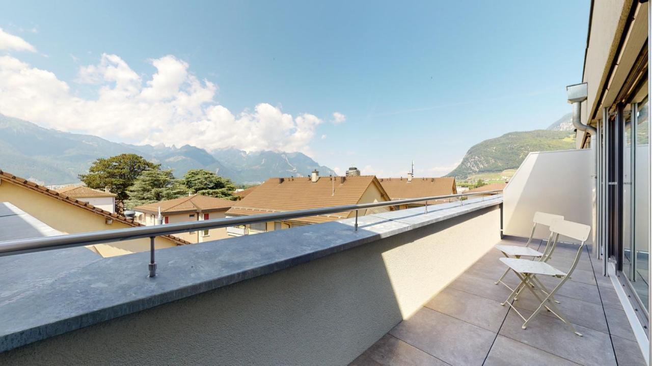 Nonanteneuf Appart Hotel Aigle - Contactless Check-In Exterior photo