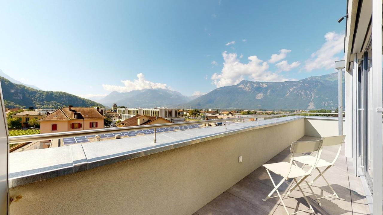 Nonanteneuf Appart Hotel Aigle - Contactless Check-In Exterior photo