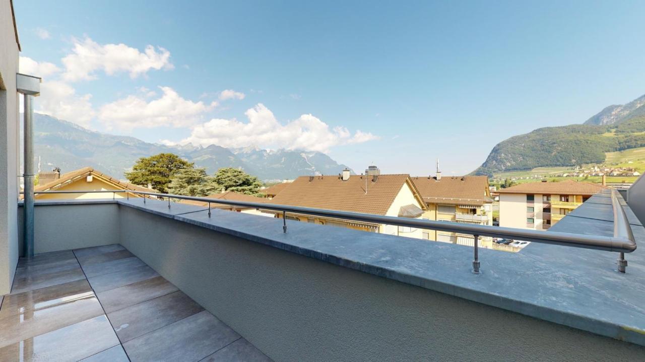 Nonanteneuf Appart Hotel Aigle - Contactless Check-In Exterior photo